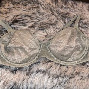 Victoria Secret Bra 36D/E80 color Tan unlined Demi